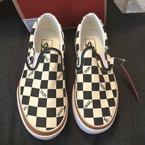 BRAND NEW platform slip on checkered vans